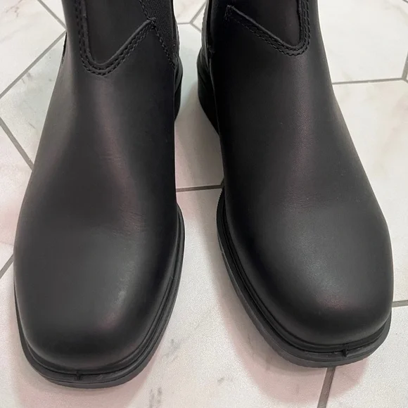 New Blundstone 063 Black Chelsea Dress Boot Size 8.5 Women's - Picture 6 of 13